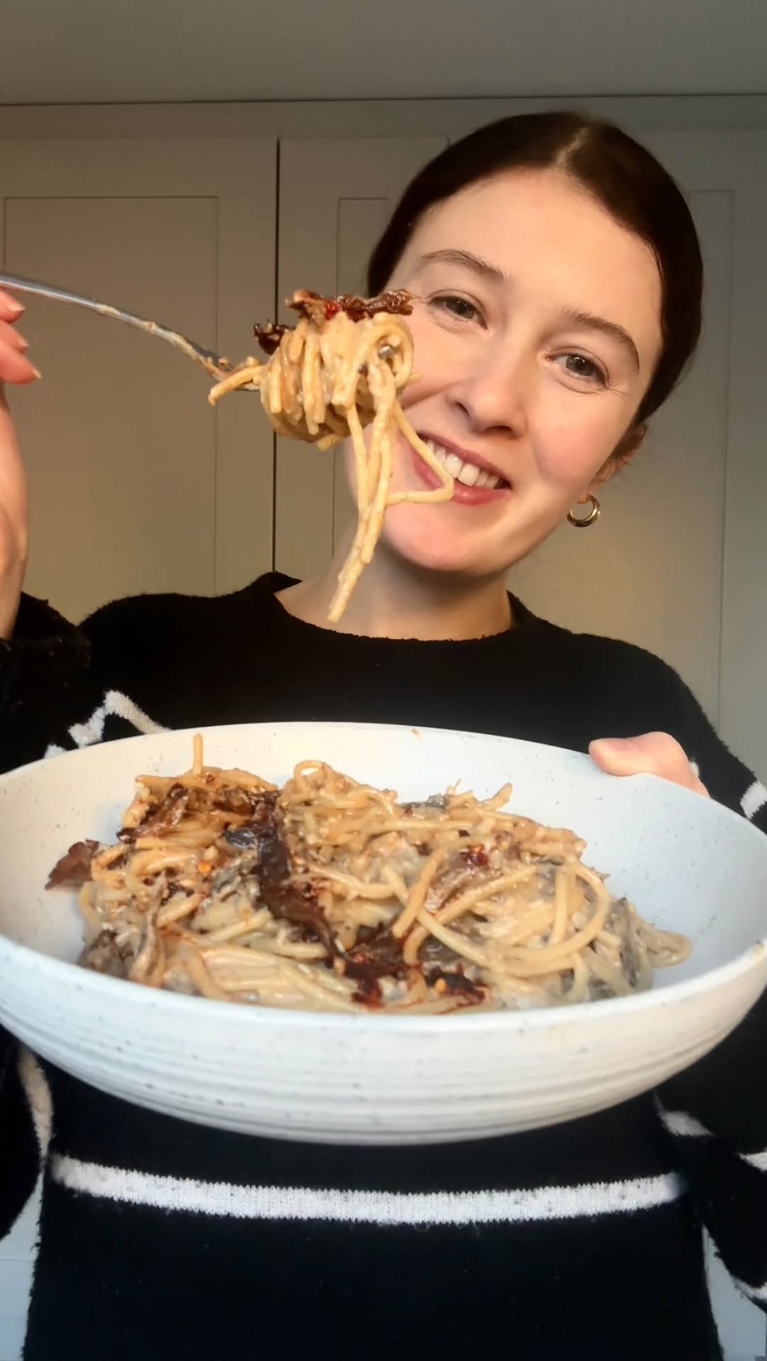 sarahdoig 게시물 이미지: CREAMY MISO MUSHROOM PASTA 🍝
I’ve been making...