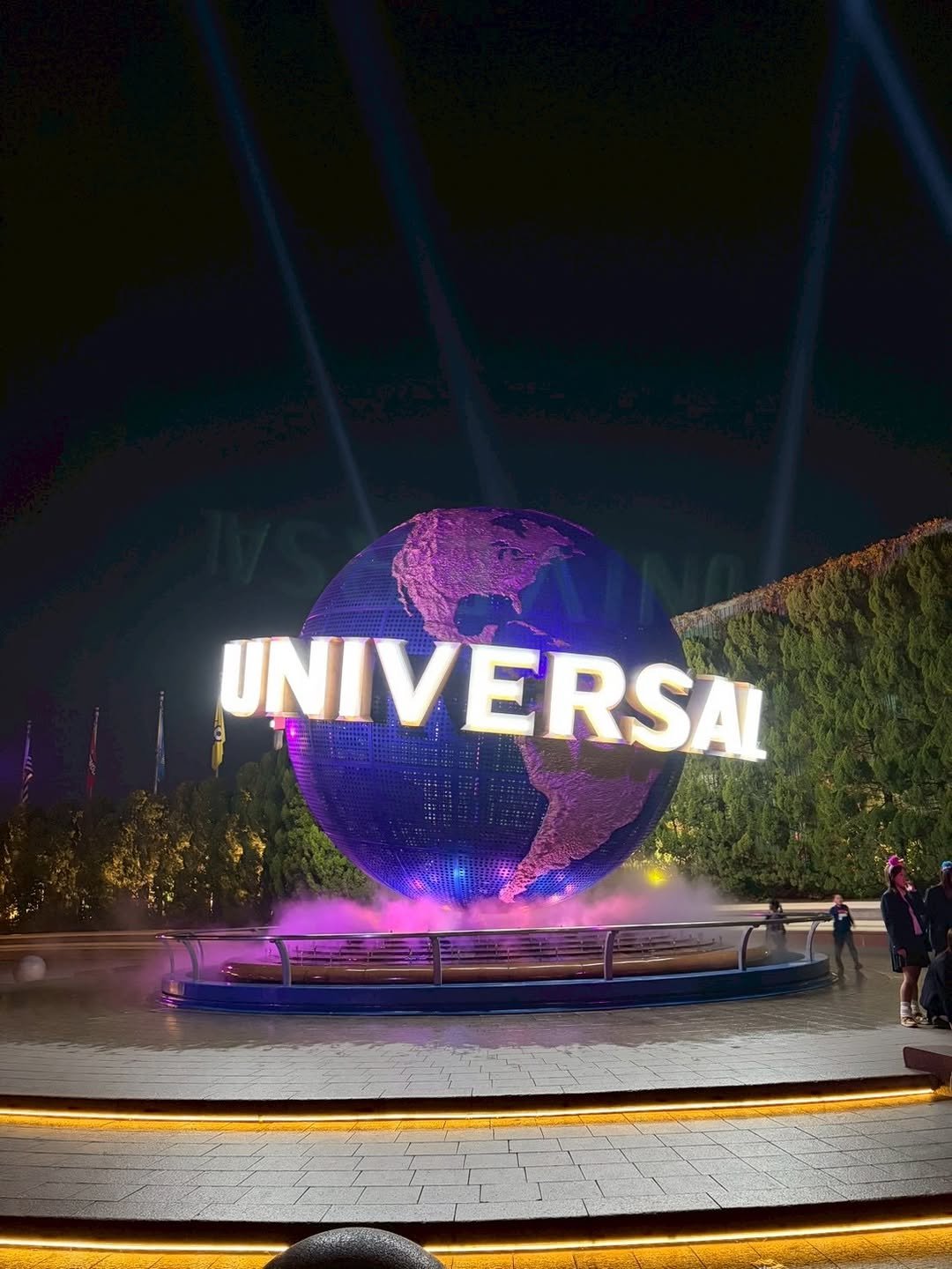 Photo by Sariya____ on March 30, 2026. May be an image of globe and text that says 'UNIVERSAL UNIVI'.