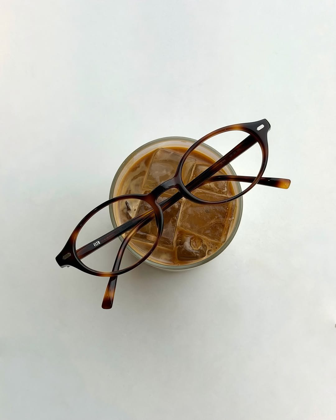 sasunwxxng 게시물 이미지: D-29..👓