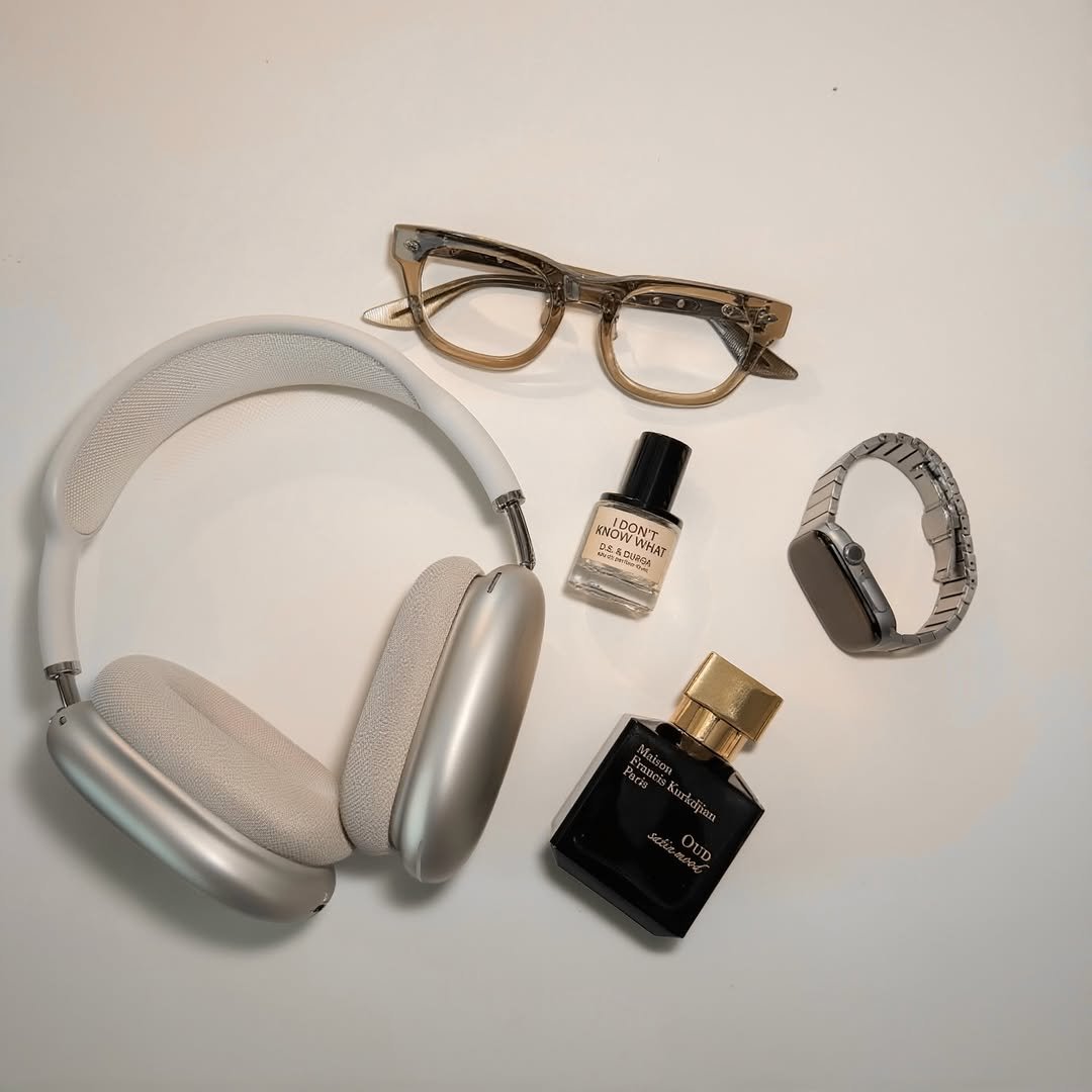 sasunwxxng 게시물 이미지: what's in my bag..💼