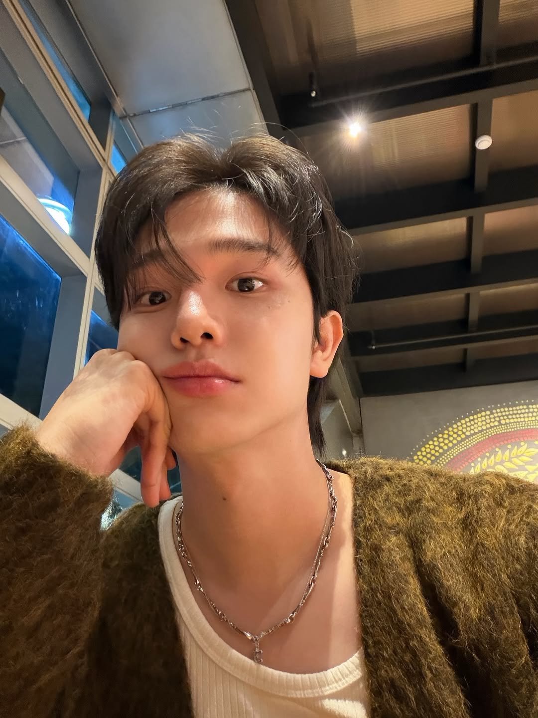 Photo shared by 사선웅 on November 04, 2025 tagging @ourlegacy, @wealth_honor, and @celine. May be an image of one or more people, hair and text.