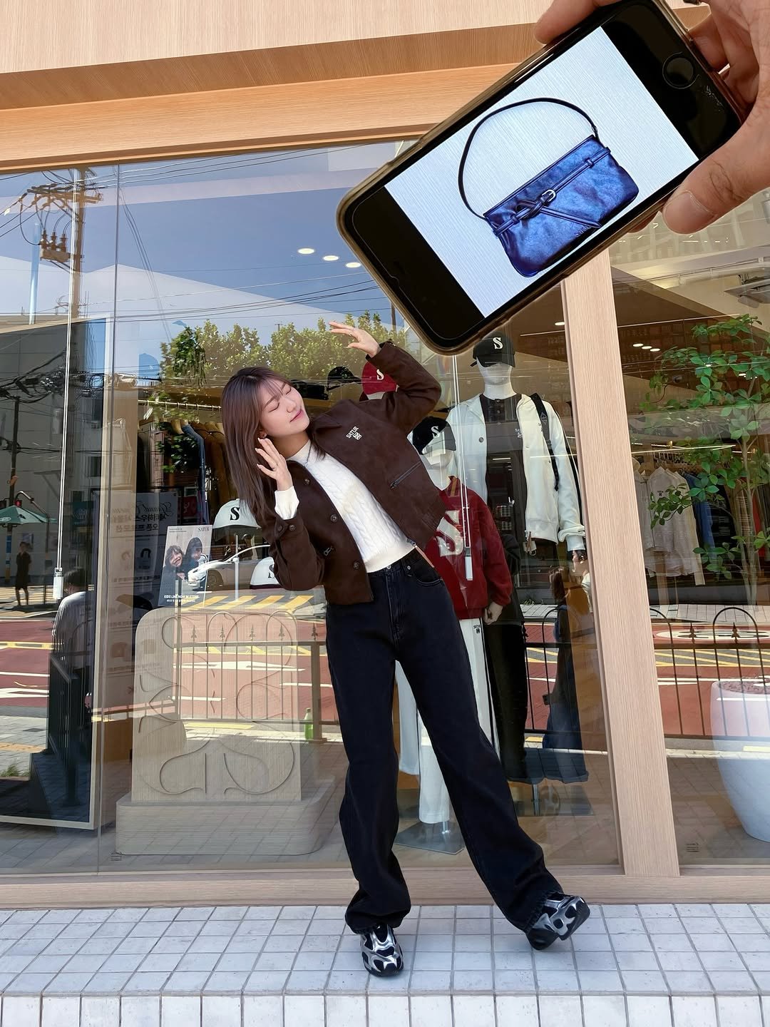 Photo shared by SATUR STORE on September 25, 2025 tagging @satur_official. May be an image of phone, display case, tablet, mannequin and text.