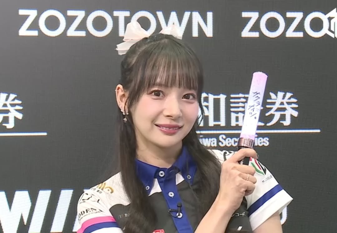 Photo by 岡田紗佳 on November 20, 2025. May be an image of ‎text that says '‎ZOZOTOWN zozor 券 知言 和護券 ۲۸ 券 寿 RWB iwa Sec iwaSecumies unies ن し時い 44 WIIR ה 大‎'‎.