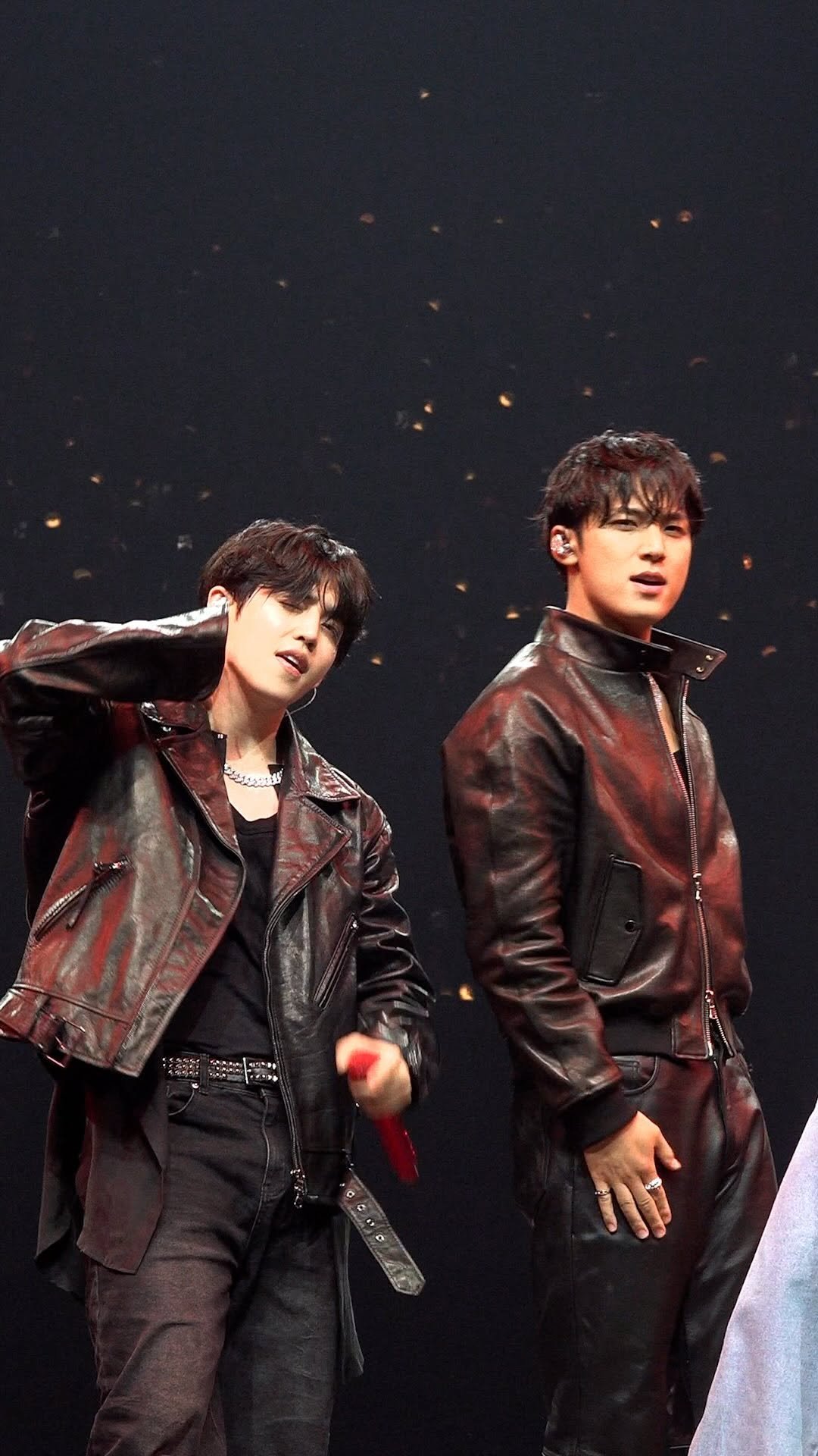 saythename_17 게시물 이미지: We gon’ waste no time🎵🔥

#CxM #에스쿱스X민규 
#DOUBLE_UP