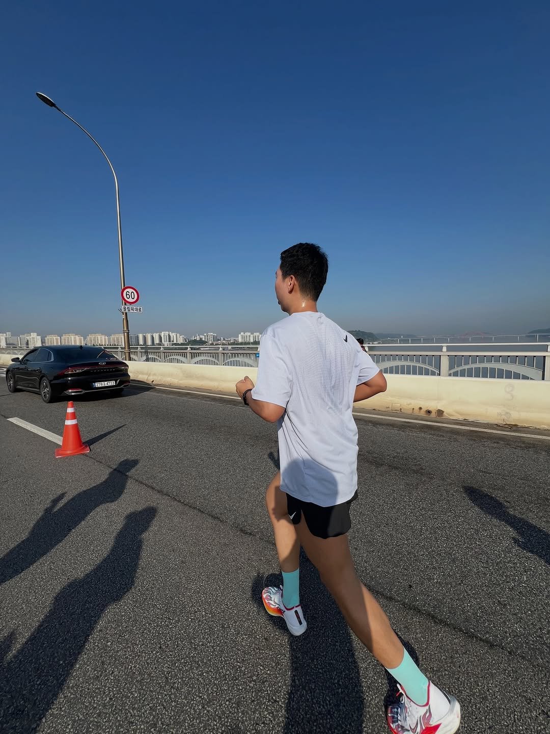 sb___kwon 게시물 이미지: ⭐️서울신문 하프마라톤 21km 🏃‍♂️

상암 지역 마라톤은 처음이었는데
가양대교...
