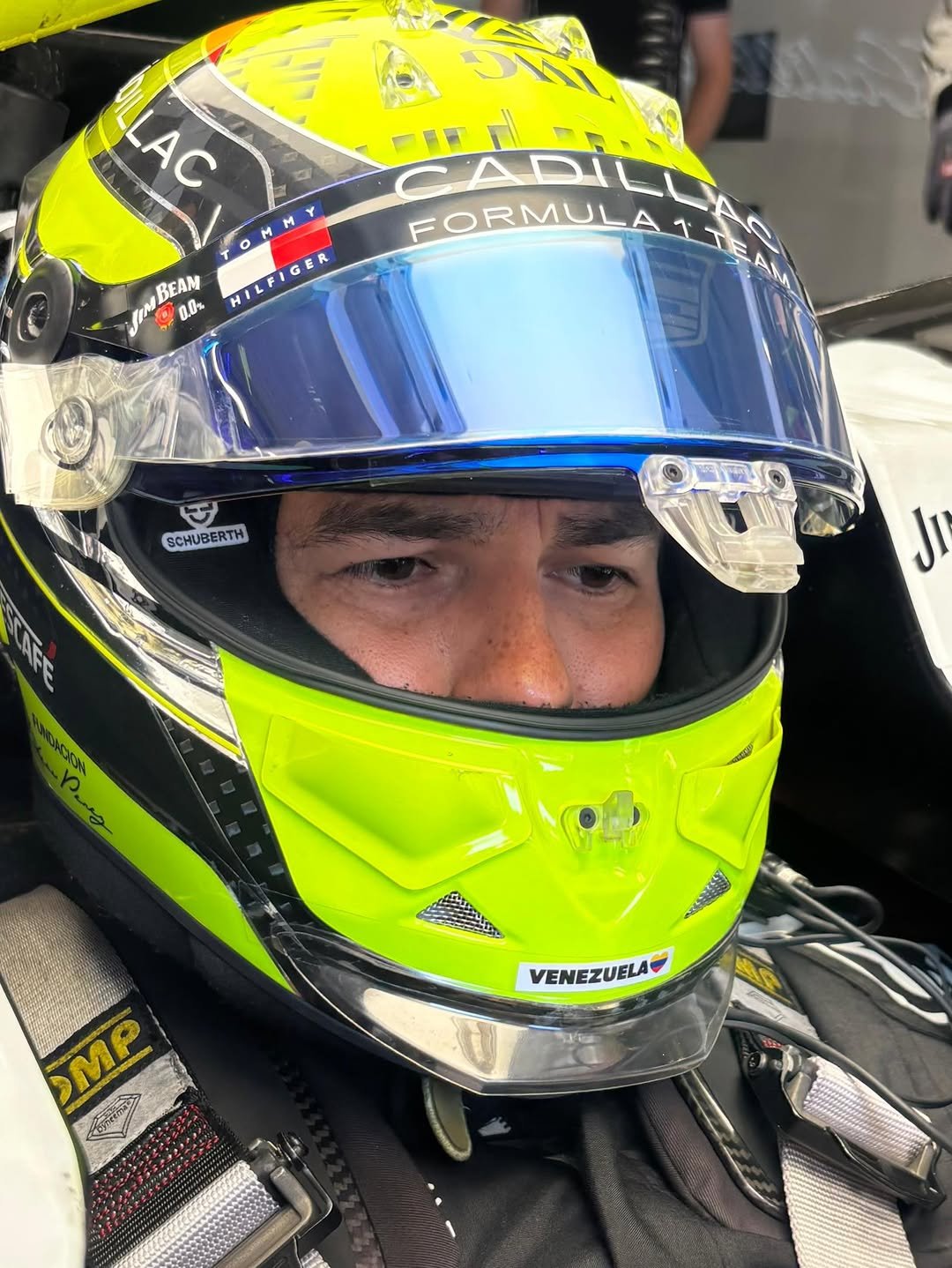 schecoperez 게시물 이미지: Venezuela, nuestros corazones están con...