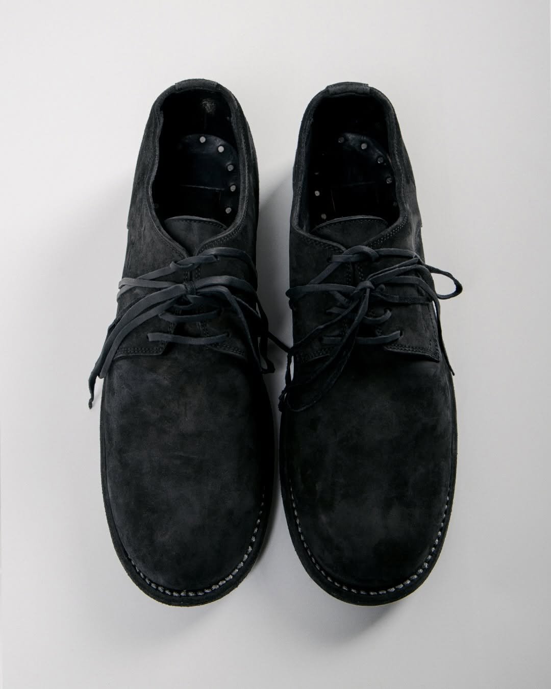 Photo shared by 𝗦𝗖𝗨𝗟𝗣𝗦𝗧𝗢𝗥𝗘 on February 25, 2026 tagging @guidi_community. May be an image of wingtip shoes, leather, boots and text.