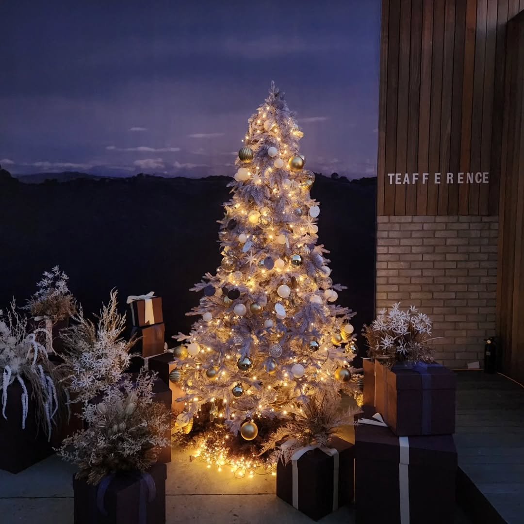 Photo shared by 기획자의 영감노트 on November 26, 2023 tagging @teafference_official.