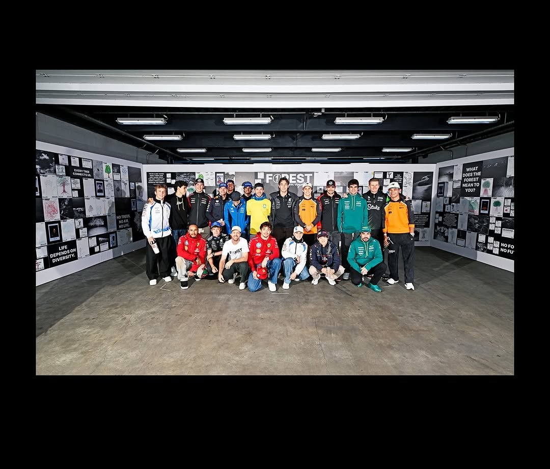 Photo by Sebastian Vettel in São Paulo, Brazil with @maxverstappen1, @lewishamilton, @estebanocon, @carlossainz55, @georgerussell63, @charles_leclerc, @pierregasly, @lando, @alex_albon, @francolapinto, @gabrielbortoleto_, @lance_stroll, @oscarpiastri, @f1, @fia.official, @olliebearman, @liamlawson30, @isackhadjar, @yukitsunoda0511, and @kimi.antonelli. May be an image of standing, office and text.