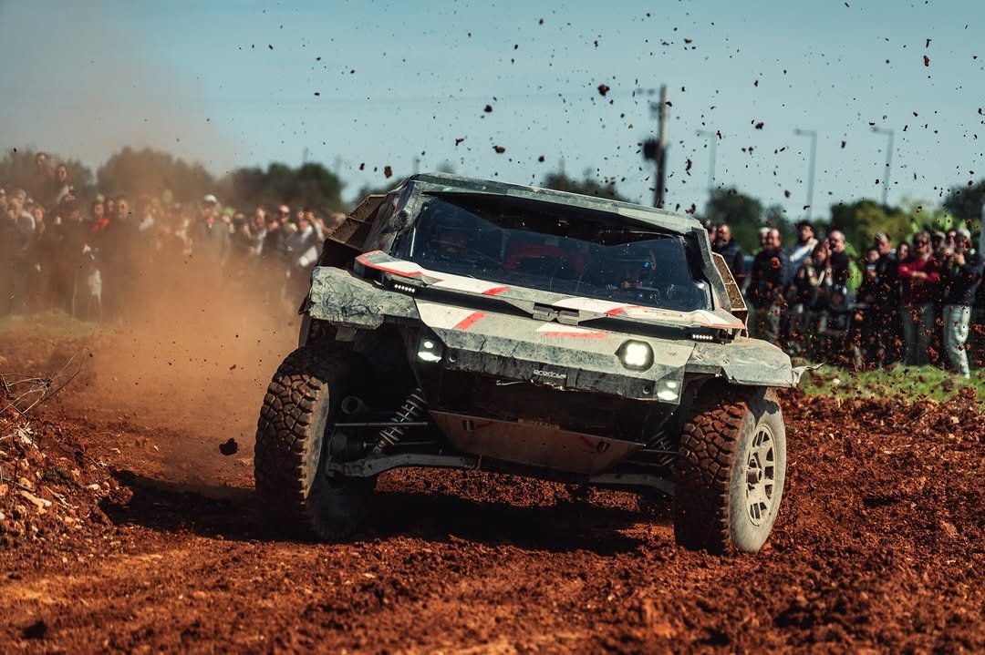 Photo shared by The Dacia Sandriders on March 23, 2026 tagging @bfgoodricheurope, and @officialw2rc. May be an image of racing vehicles, jeep, wheel, buggy, dune buggy and text.