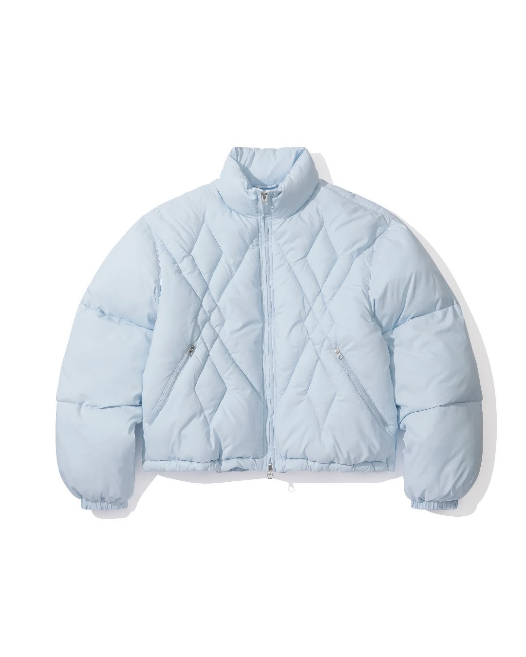 Photo by 세컨모놀로그 on November 25, 2025. May be an image of sherpa coat, goosedown coat, parka, flight jacket, fleece and text.