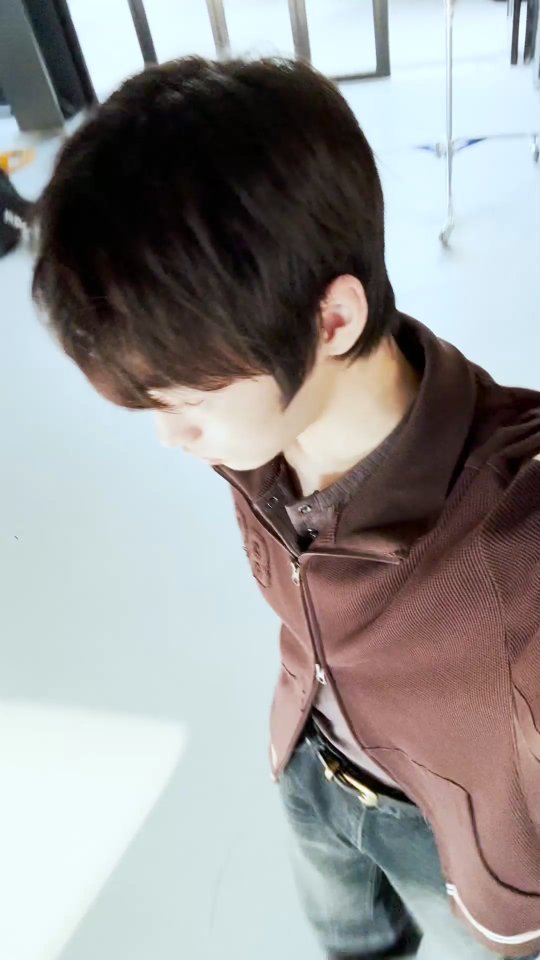 secondmono_official 게시물 이미지: 2025 F/W Collection

'Refined Utility,...