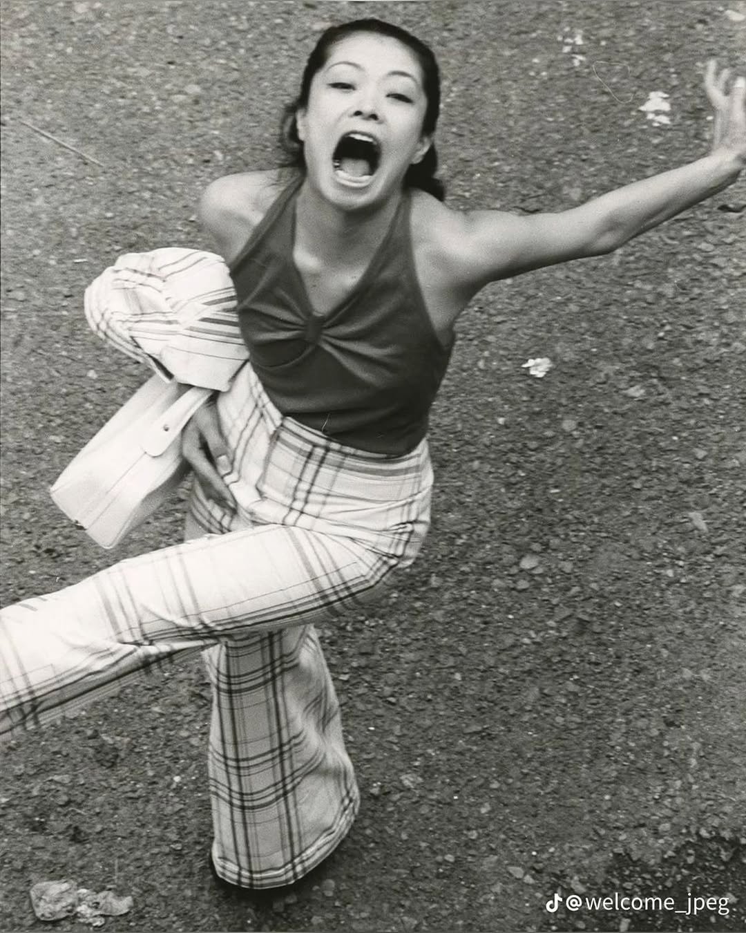 Photo by seesawboard | 취향 보관함 on October 01, 2025. May be a black-and-white image of 1 person, portable cassette player and text.