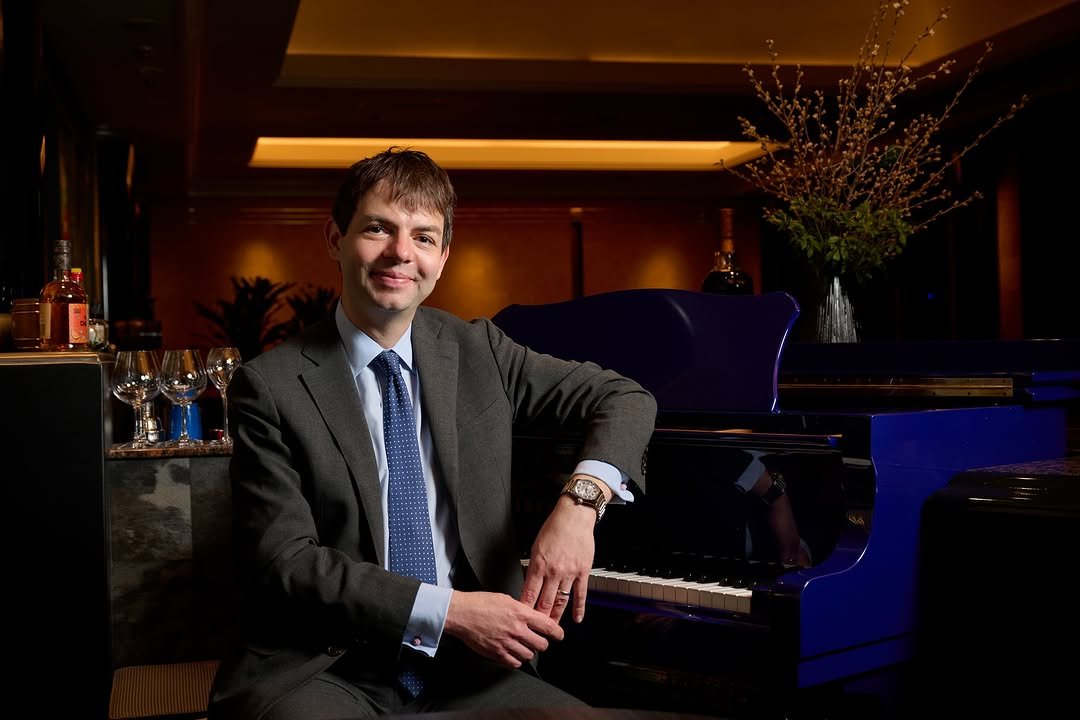 seikowatchofficial 게시물 이미지: King Seiko

We welcome Dan Nimmer, a pianist...