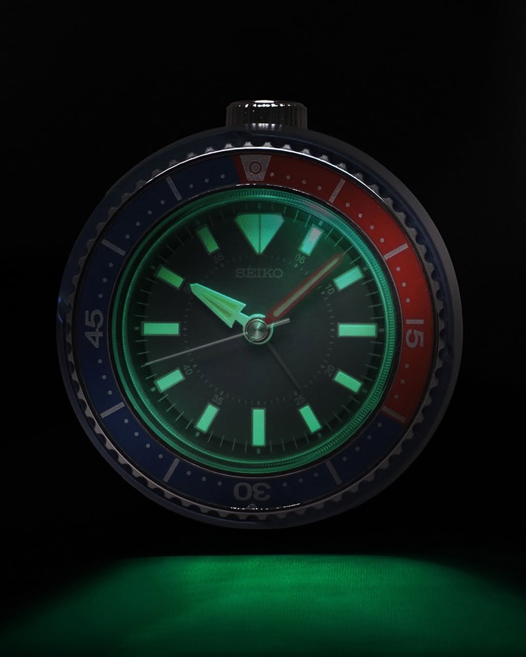 seikowatchusa 게시물 이미지: Tick-Tock, it's Seiko o'clock! ⏰
-
Sound the...