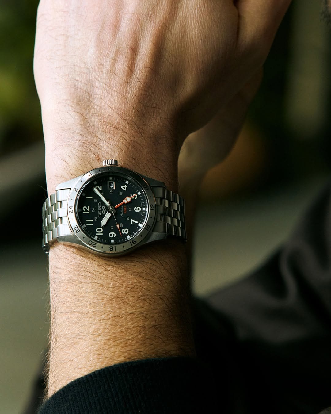 seikowatchusa 게시물 이미지: Your Favorite Field Style ⛰️
-
Go rogue with a...