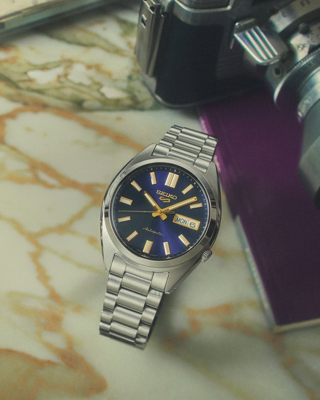 seikowatchusa 게시물 이미지: Go Bold with Blue & Gold 🥇
-
Take first place...