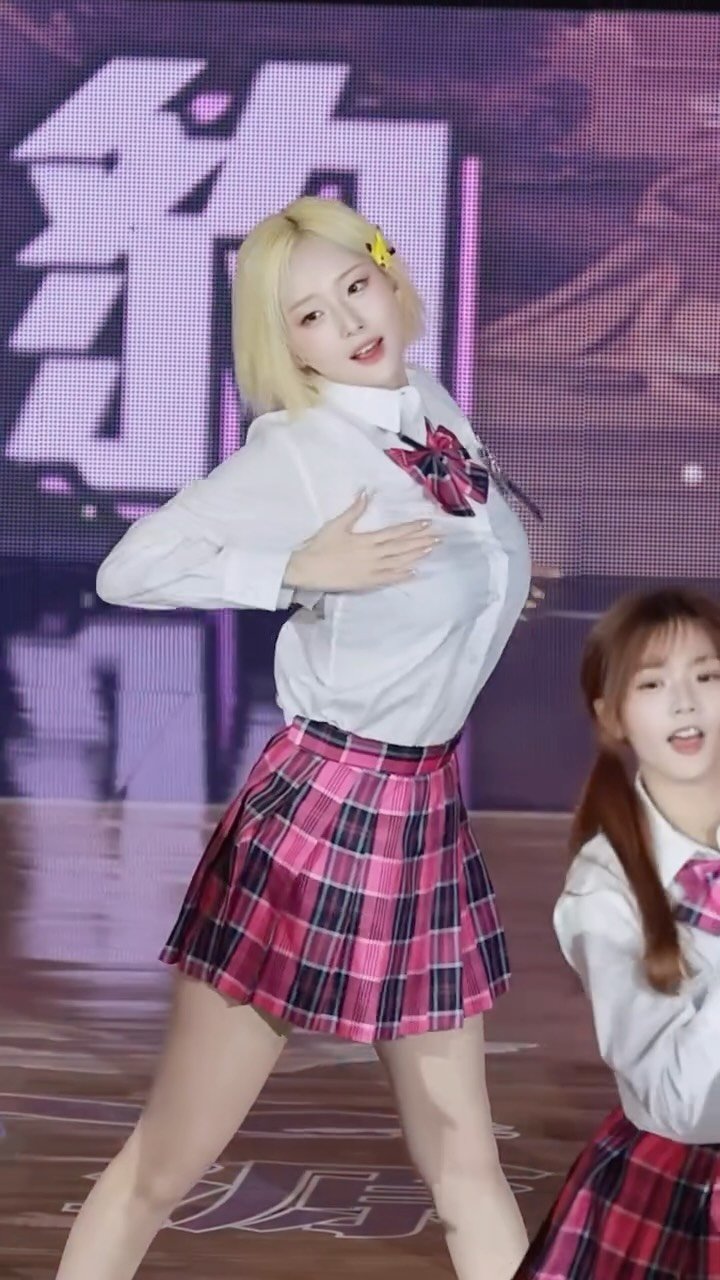 seo_hsss 게시물 이미지: 케데헌 노래인거 이제 앎 ..ㅎㅋ 

#케데헌  #서현숙 #치어리더 #reels #徐賢淑