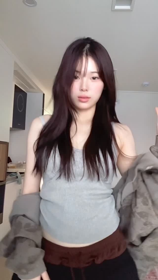 seo_lovlov 게시물 이미지: 🕹️Gameboy 

.뚝딱뚝딱
.
#fyp#reels #gameboy