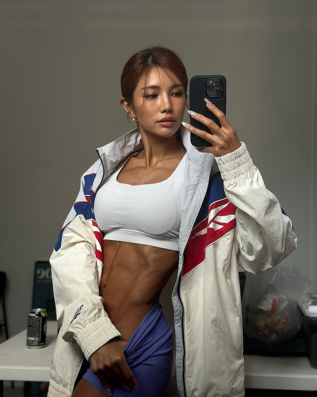 seojin_healthy_life 게시물 이미지: 이러쿵 저러쿵 피드 모음집🙂

1-3. 8월의 나, 태닝 다시 할까..? 잠시...
