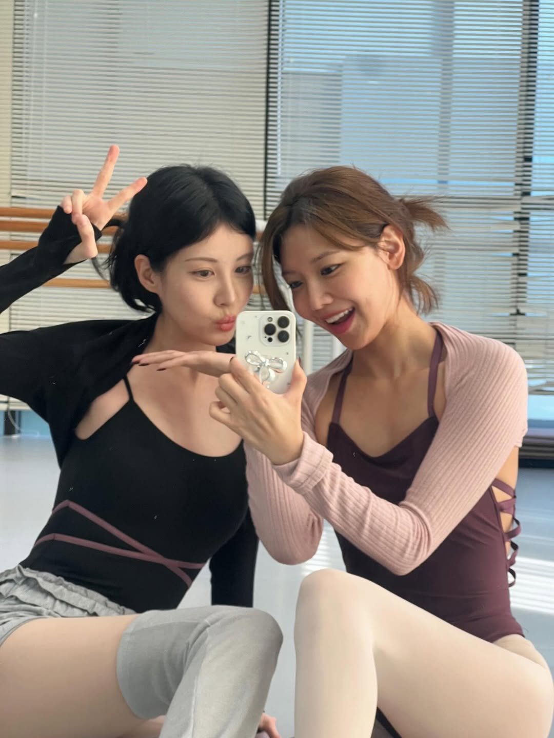 Photo shared by SEOHYUN on November 13, 2025 tagging @sooyoungchoi, and @seojuhyun_s. May be an image of dancing, activewear and text.