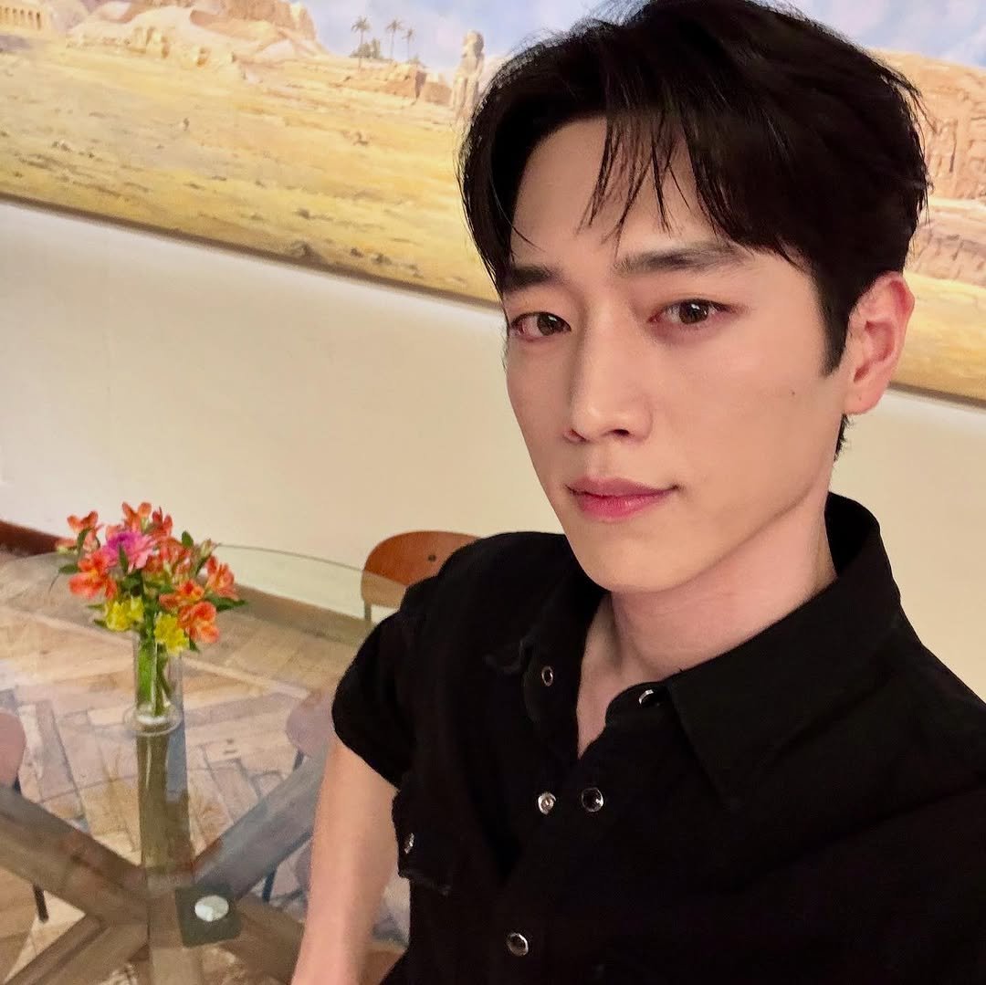 Photo shared by 서강준 on June 19, 2025 tagging @montblanc.