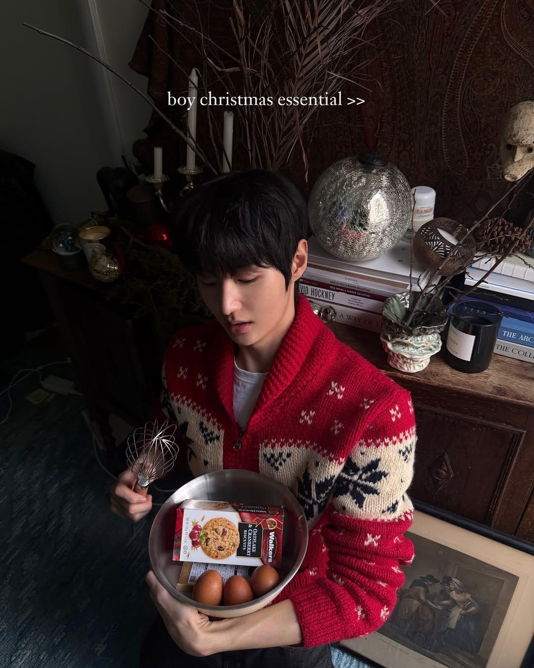 Photo by 정선혁 Seon Hyeok on December 22, 2025. May be an image of sweater and text.