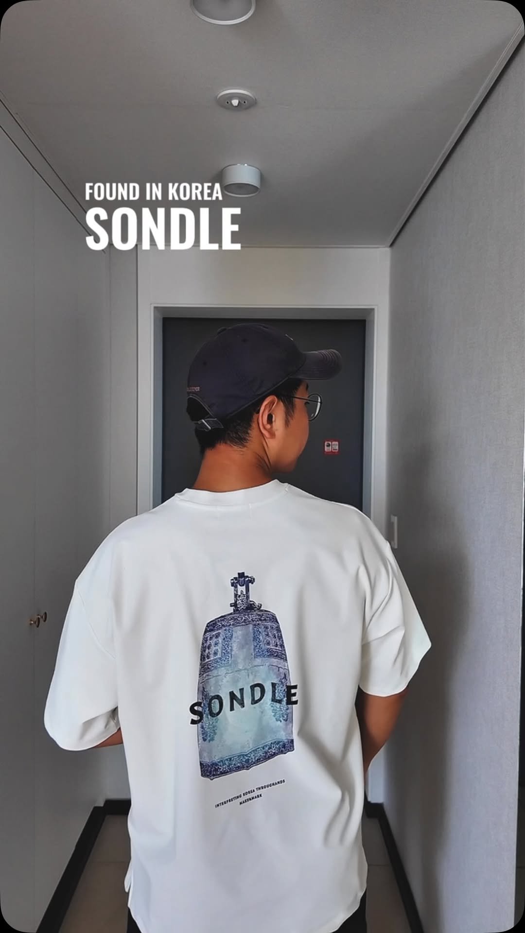 seoul_express_tours 게시물 이미지: 🇰🇷 FOUND IN KOREA | Ep. 1

Not every souvenir...