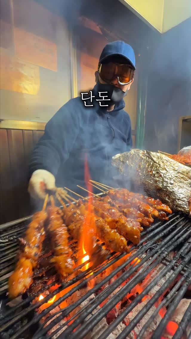seoul_foodstagram 게시물 이미지: 신촌에 가면~~~~

#대전해장국
서울 마포구 고산7길 25

#신촌맛집 #꼬치 #연대맛집