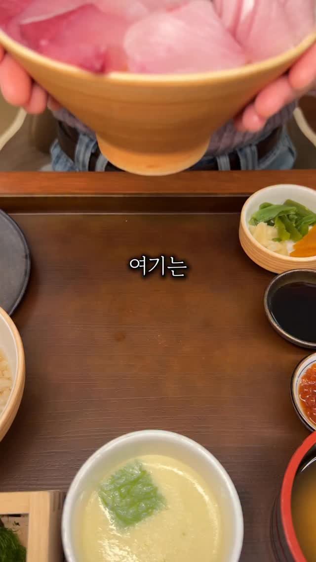 seoul_foodstagram 게시물 이미지: (📌공유필수) 배우 황정민님도 반한 이곳

배우 황정민님도 반했다는
광화문에서...