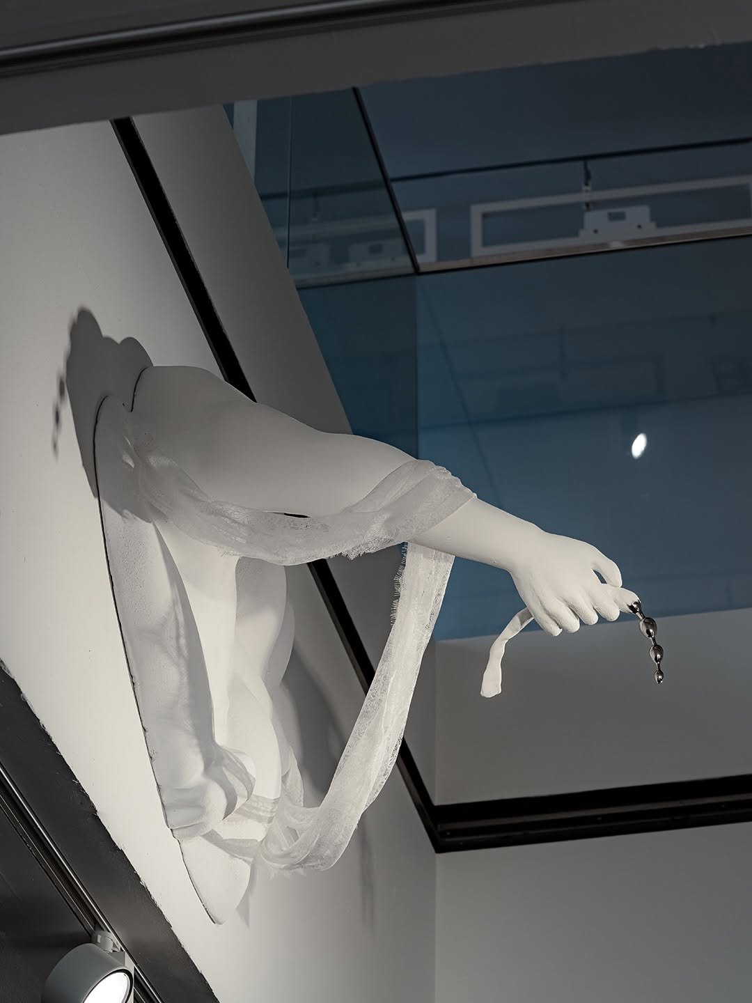 seoulmuseumofart 게시물 이미지: #난지미술창작스튜디오20주년 #사랑의기원_AMOREXMACHINA
⠀
《사랑의...