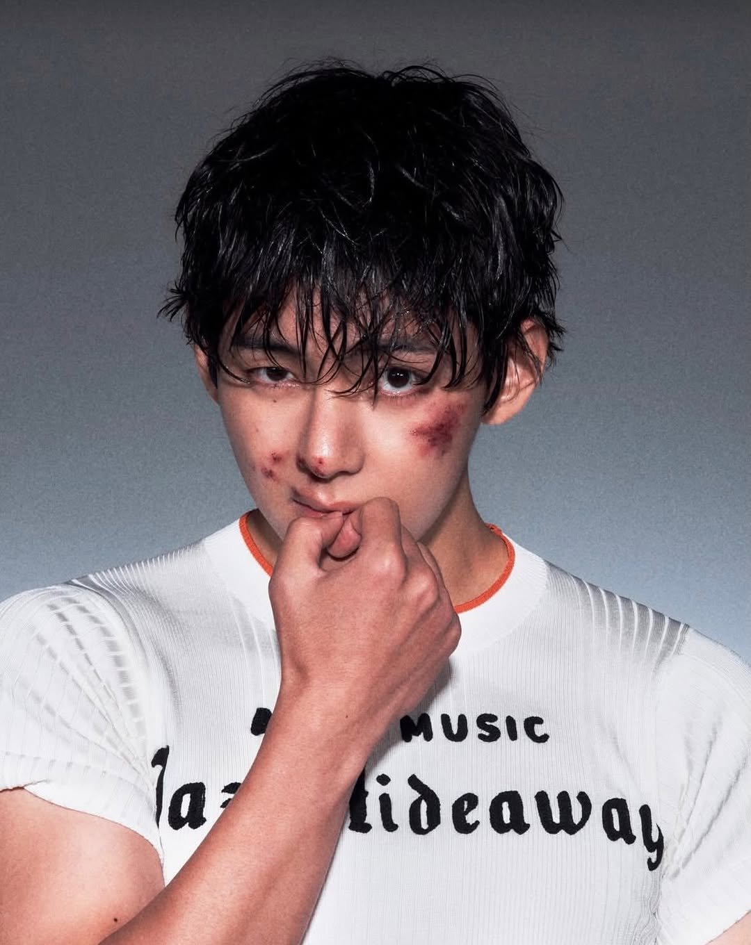 Photo shared by Seoul Kim on March 14, 2026 tagging @thv. May be an image of one or more people, bangs, top and text that says 'la AUSIC ideaway'.