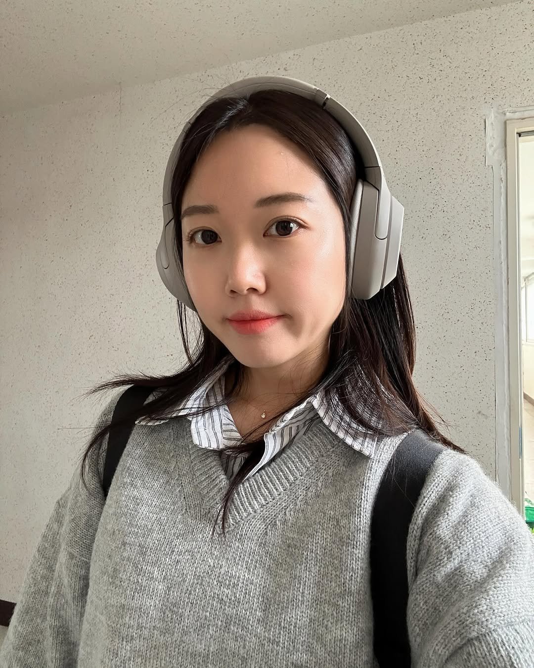 seowu.log 게시물 이미지: 날씨가 이게 맞는건지 뭔지...
반팔입고 댕기다가 냅다 니트 꺼내입었네;

모두...