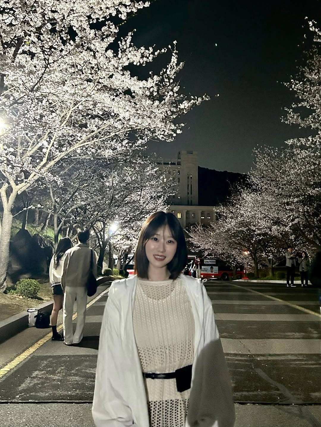 seoyn__ 게시물 이미지: 길어진 머리만큼이나 시간이 정말 빠루다