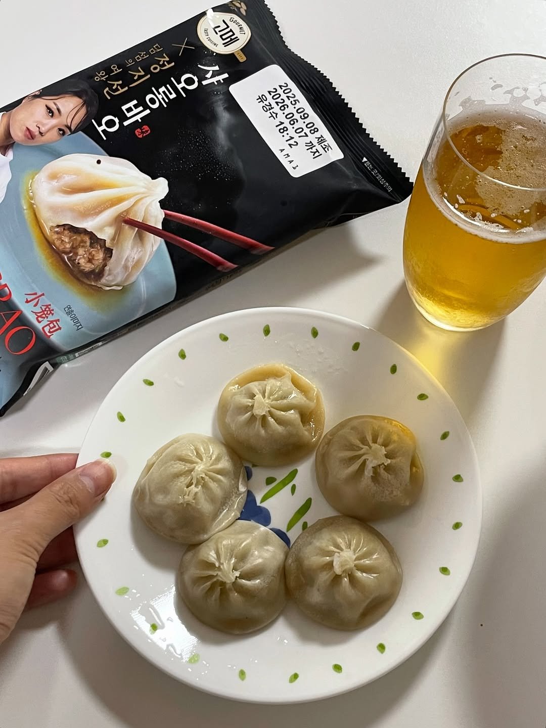 Photo shared by 서욤박싱 | 쇼핑 언박싱 위시리스트 on September 30, 2025 tagging @cjcheiljedang, and @cj.gourmet.