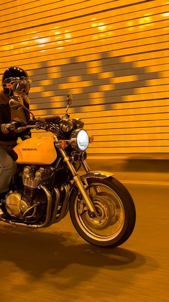 sera_mami 게시물 이미지: 오늘 나를 보며 엄지척과 하트를 날려주신 뭇남성분들께 이 영상을...