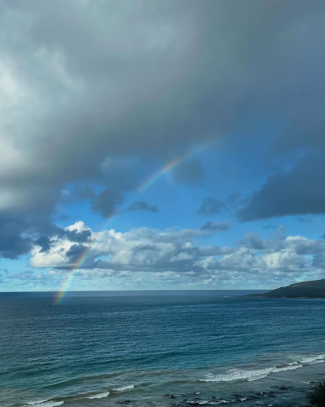 Photo by 김세림 on August 08, 2025. May be an image of ocean.