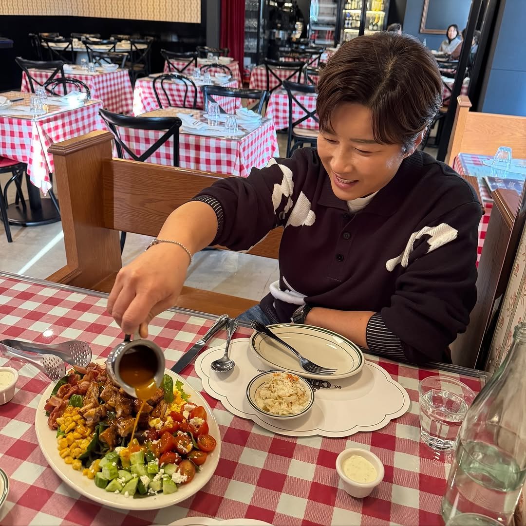 Photo by 박세리 on November 11, 2025. May be an image of steak and text.