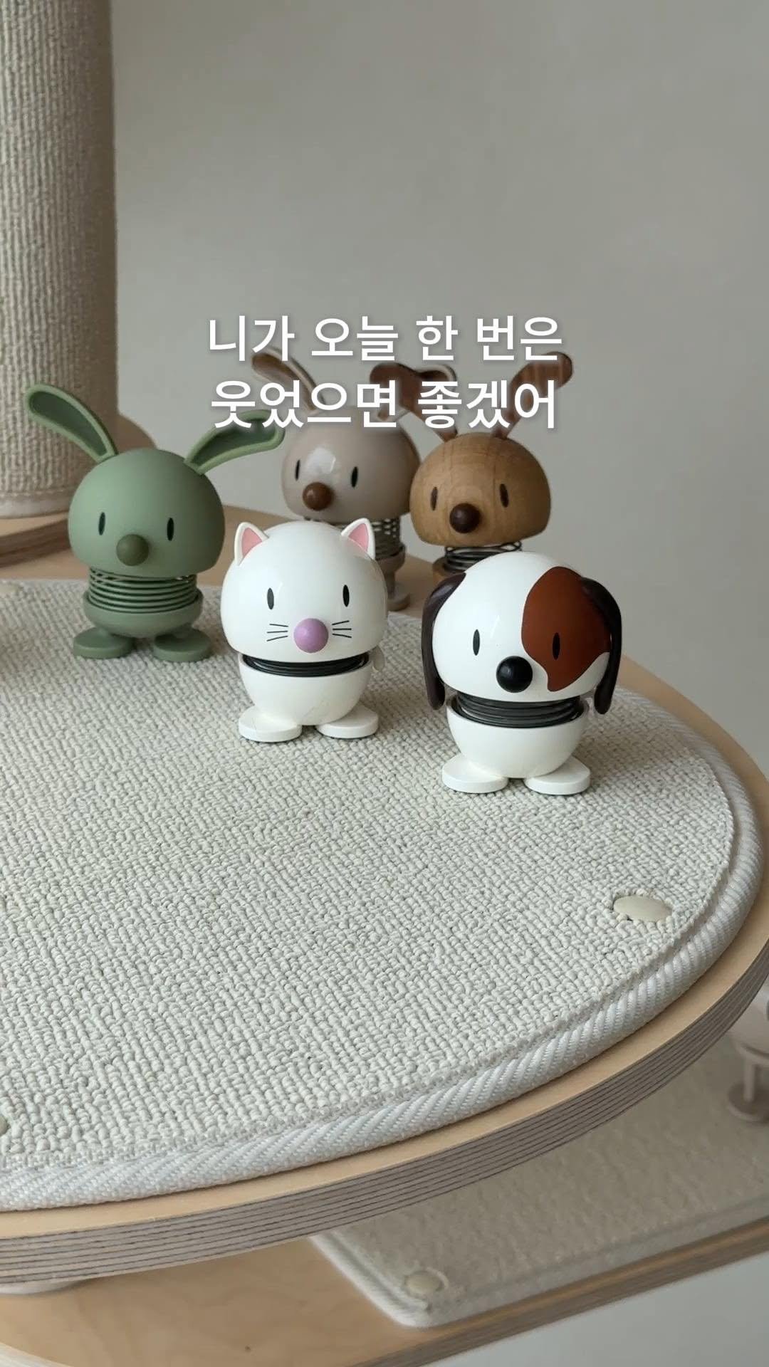 seulseul.home 게시물 이미지: 여러분 홉티미스트 아시나요? 

Hope(희망) + Optimist(낙관주의자)의...
