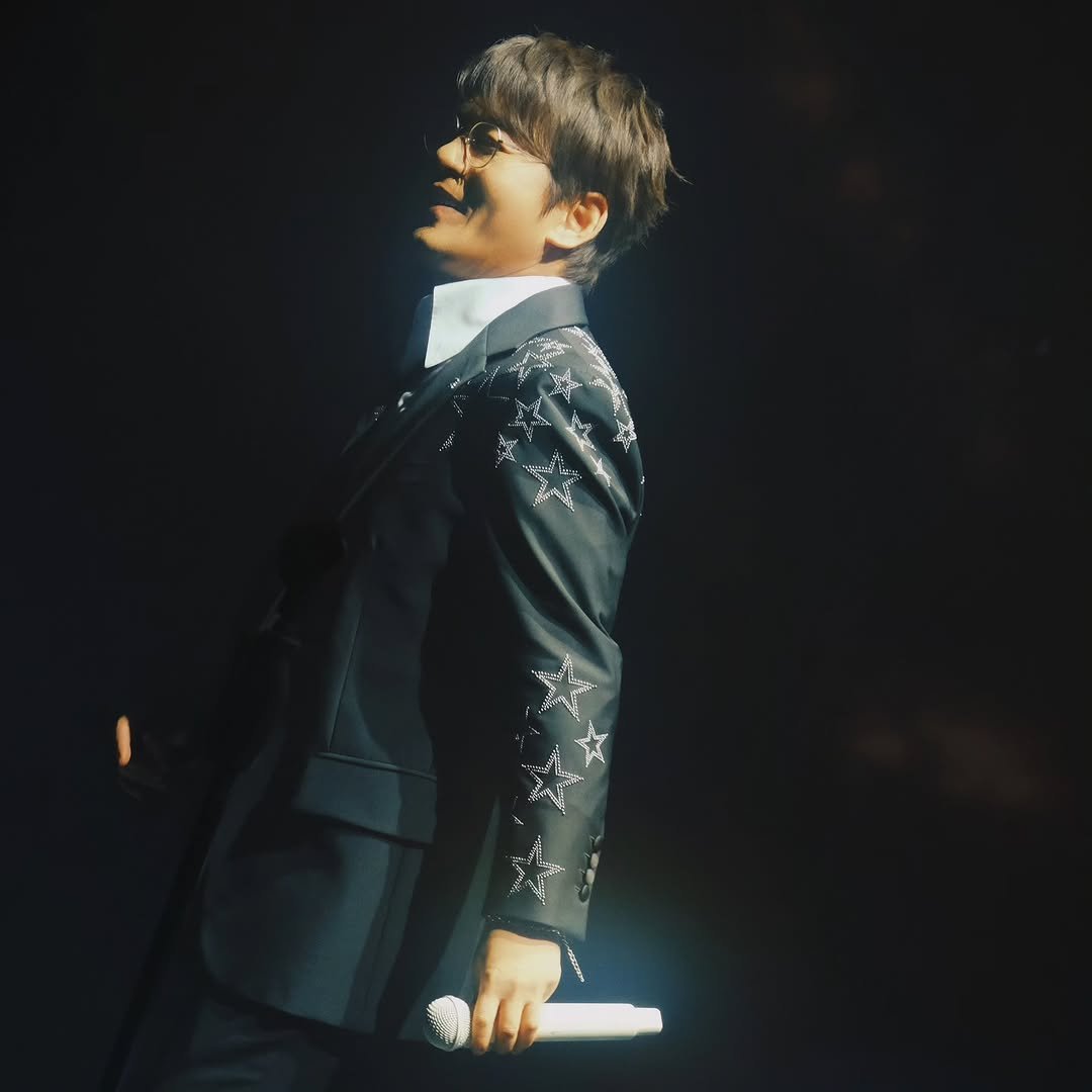 seunghun_1101 게시물 이미지: 리미티드에디션 official live photo #2
#신승훈#리미티드에디션#투룰리