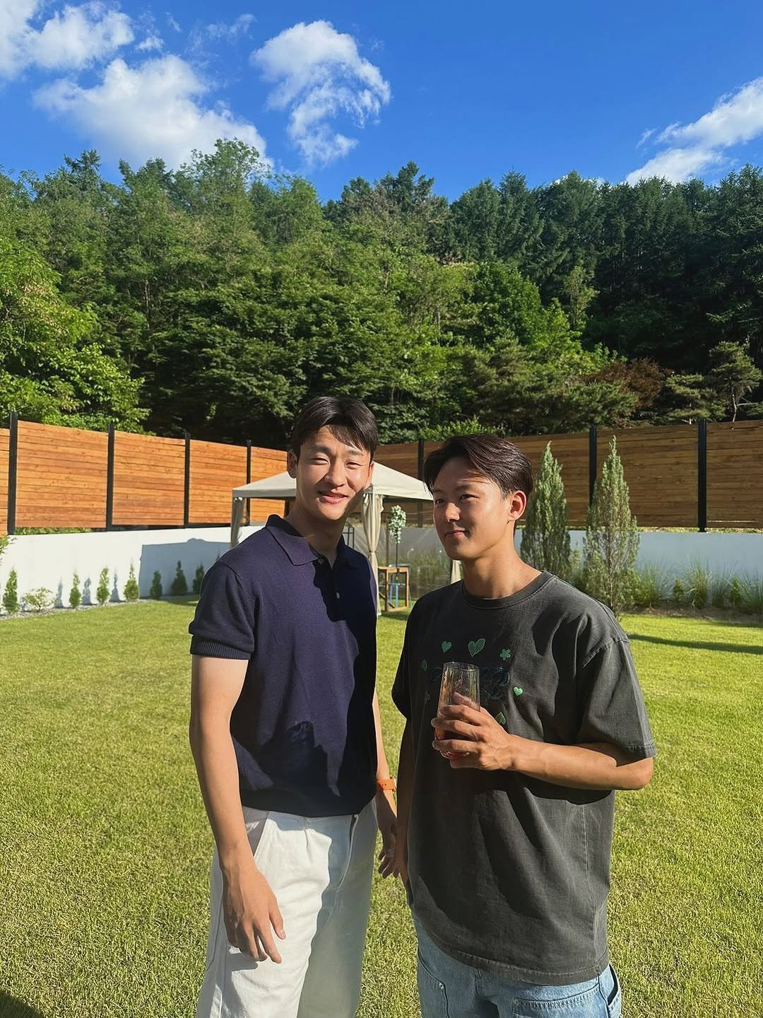 Photo shared by SW 🇰🇷 이승우 on September 02, 2025 tagging @sang_heon_.