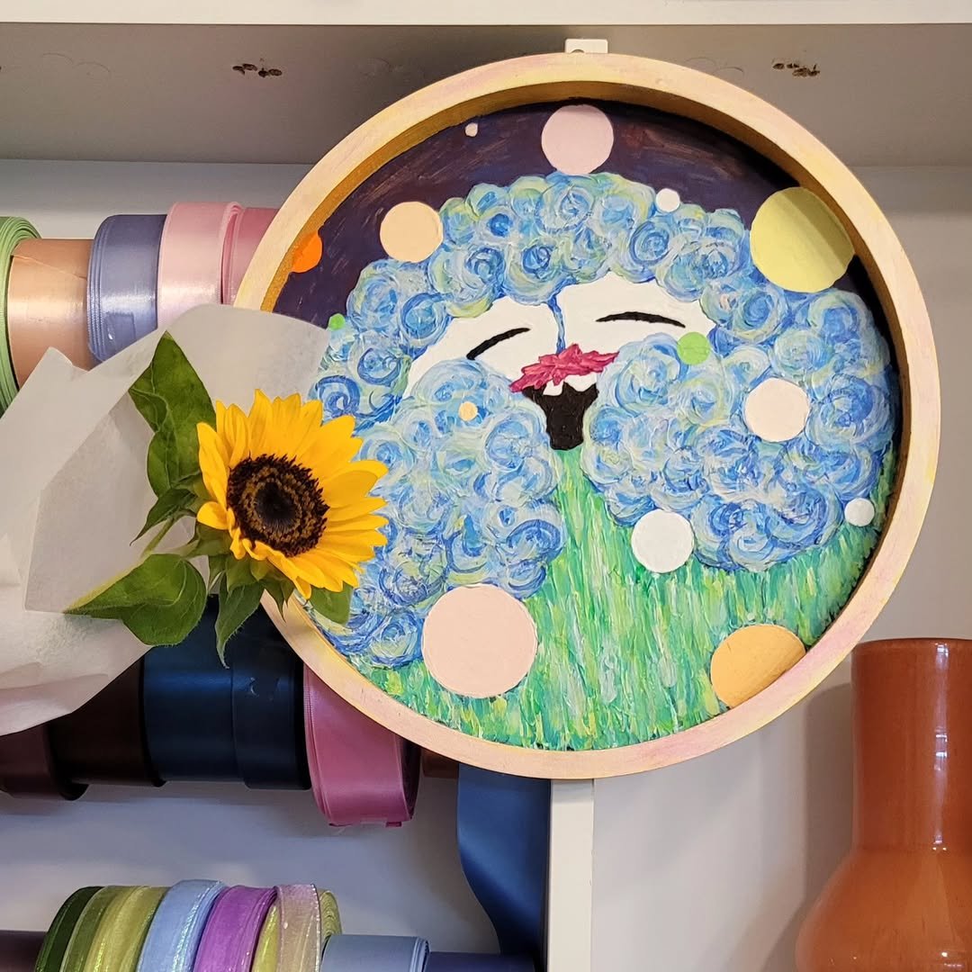 Photo shared by 정승연 on August 07, 2025 tagging @botanic_gallery. May be an image of tambourine.