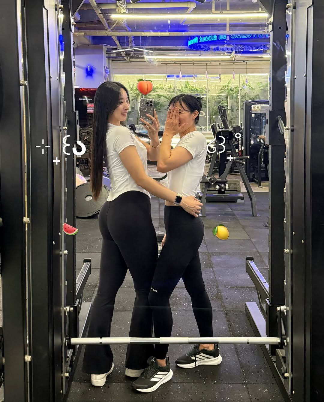 sgym_one 게시물 이미지: 내 촬영메이트중 한분! 넘 예쁜 다혜님🍑
사람으로서, 같은 여자로서 가장 존경스러운...