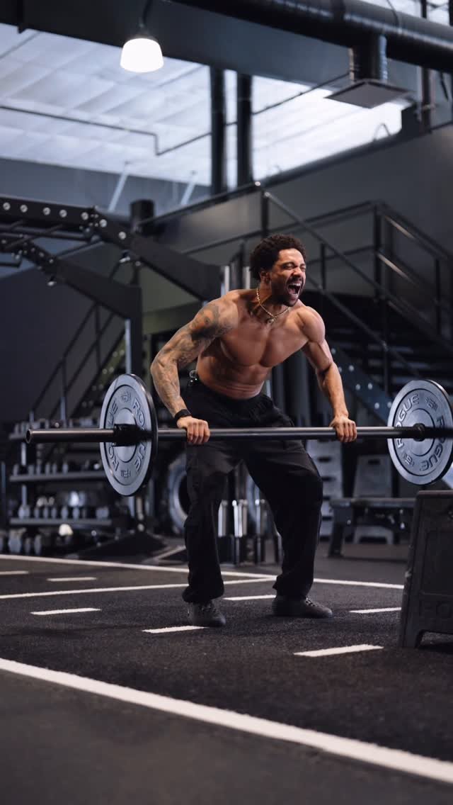 shaiross83 게시물 이미지: Day 2,176 of a 32 year old entrepreneur..

If...