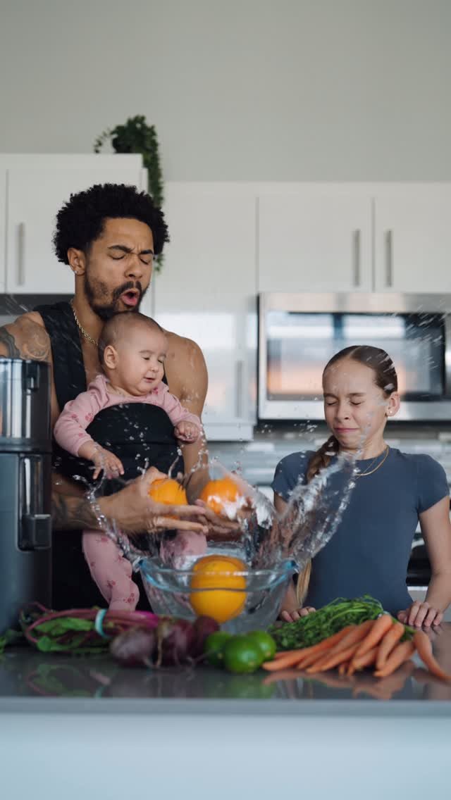 shaiross83 게시물 이미지: Day 3,826 of raising health conscious...