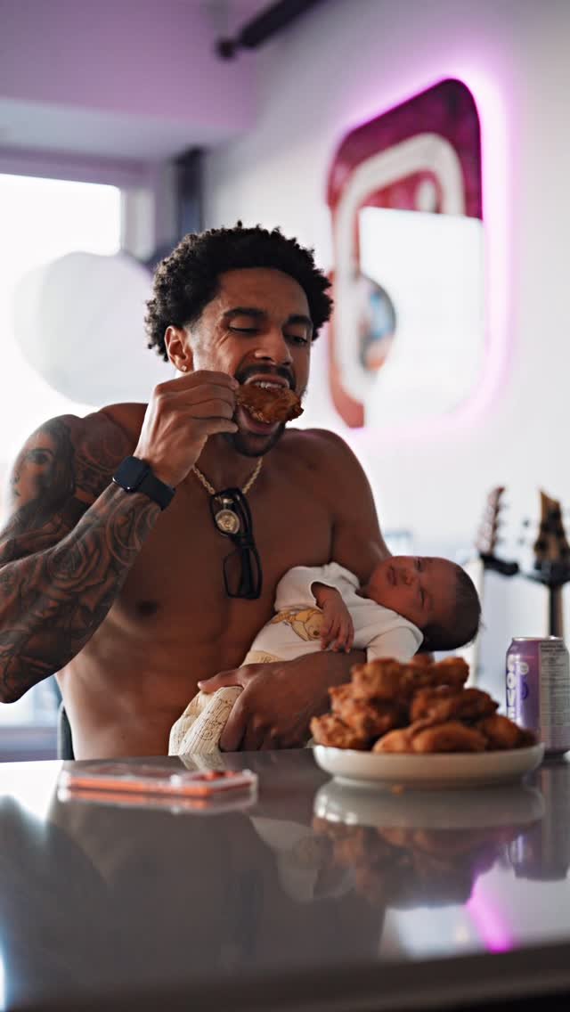 shaiross83 게시물 이미지: Day 41 of raising a princess..

I track my...