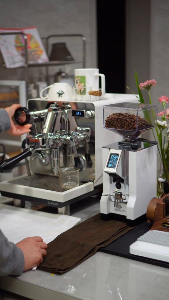 she1004love 게시물 이미지: @elrocioespressomachine 
.
다들 명절연휴는 잘 쉬셨나요^^
...