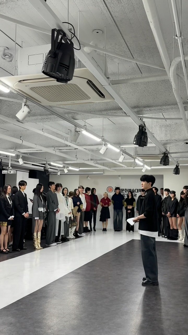 sheen_seoul 게시물 이미지: SHEEN:SEOUL
2025