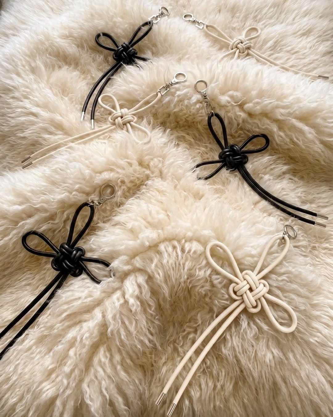 sheen_seoul 게시물 이미지: VEGAN LEATHER MAEDEUP NORIGAE