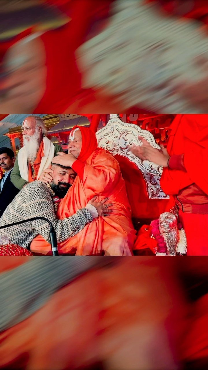 shifuji_jaihind 게시물 이미지: हमारे गुरुदेव पूज्यपाद तुलसीपीठाधीश्वर...